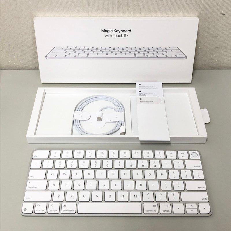 Apple Magic Keyboard with Touch ID — Non-Numeric
