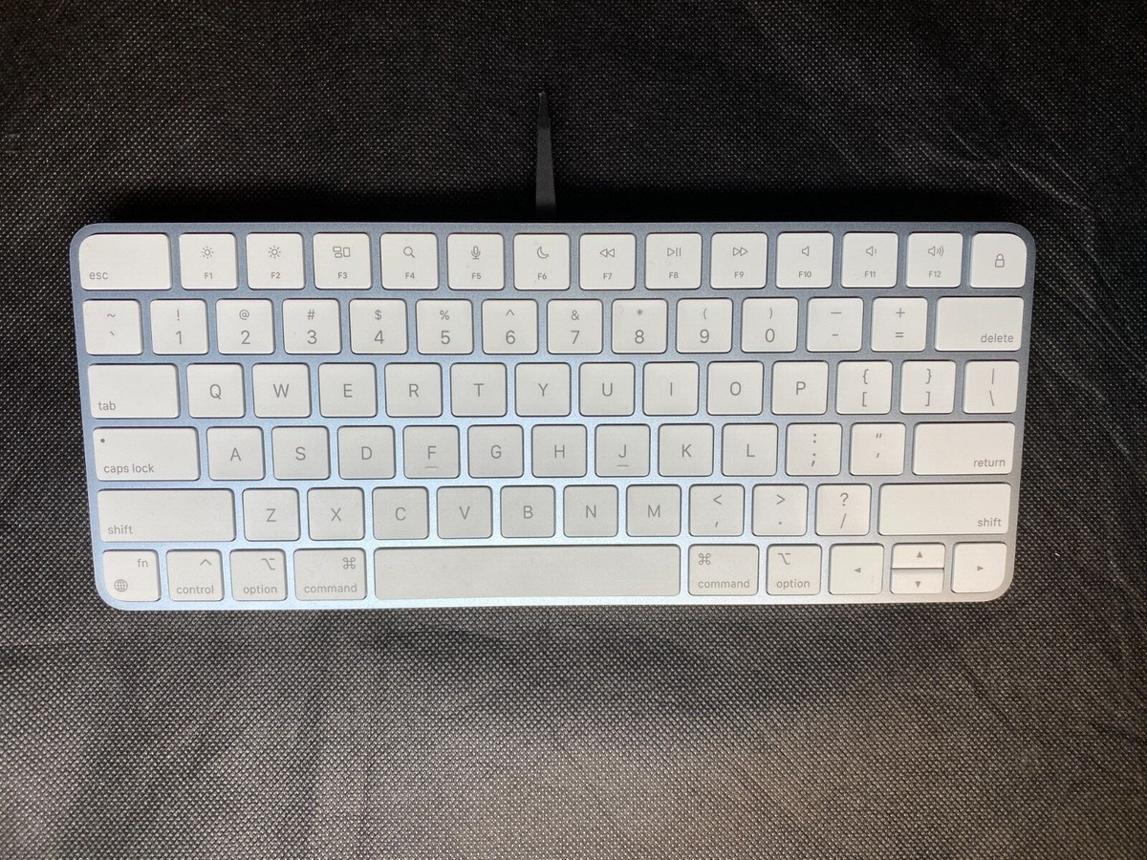 Apple Magic Keyboard — No Touch ID (Older Model)